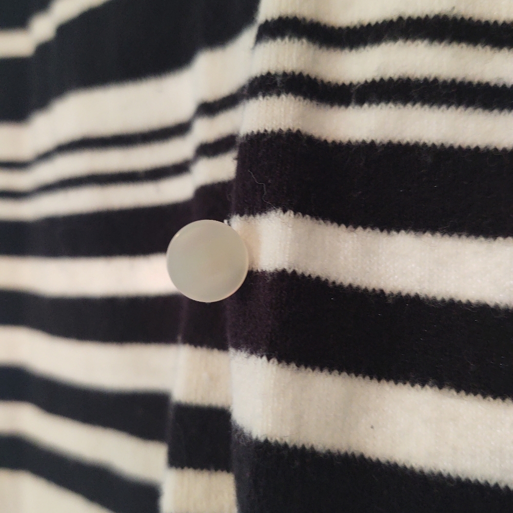 Striped Cardigan - Picture 4 of 6